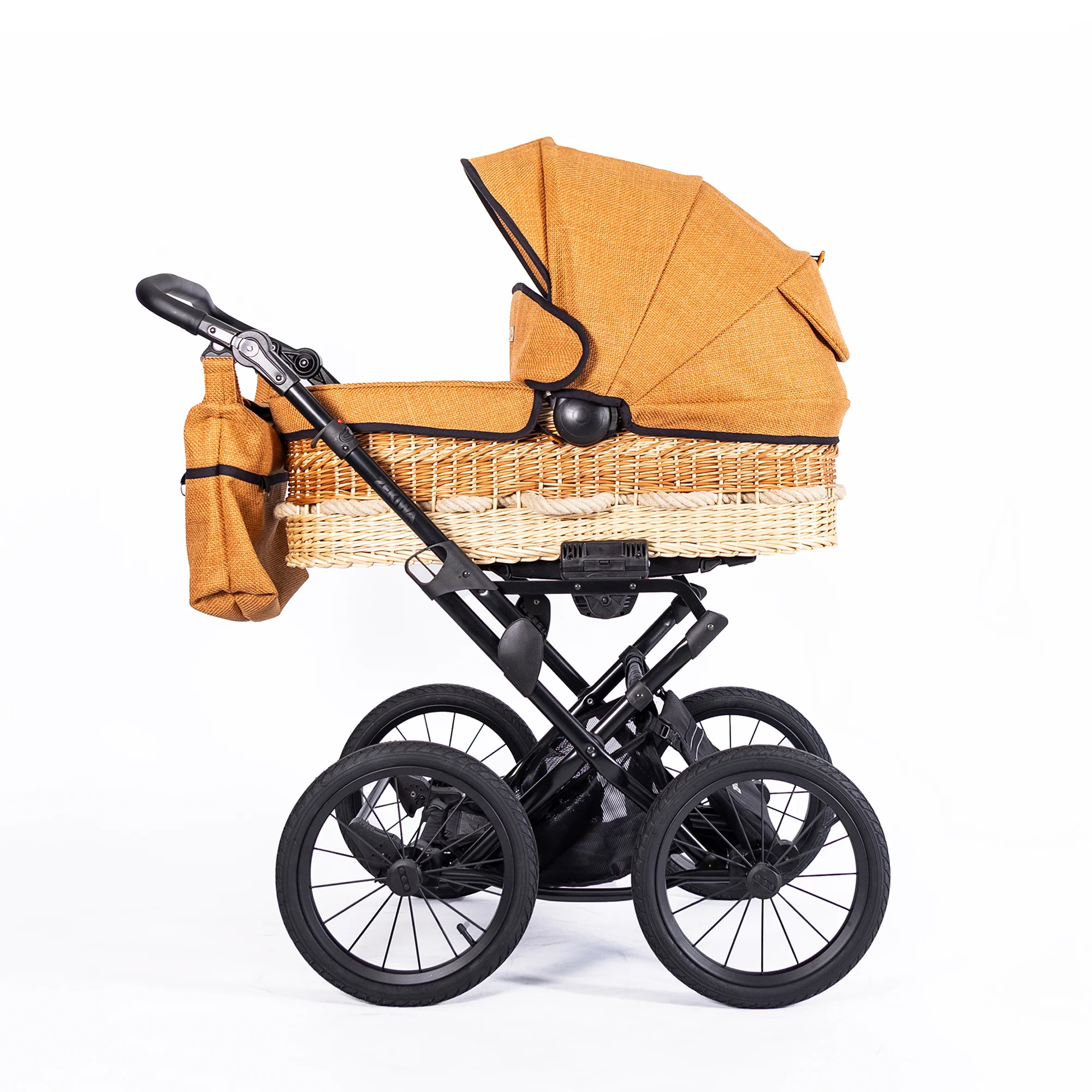 Korbkinderwagen "Litus" - Orange - 100% Naturweide - regionale Handarbeit- Riemenfederung - mit großer 81cm Liegefläche und Wickeltasche