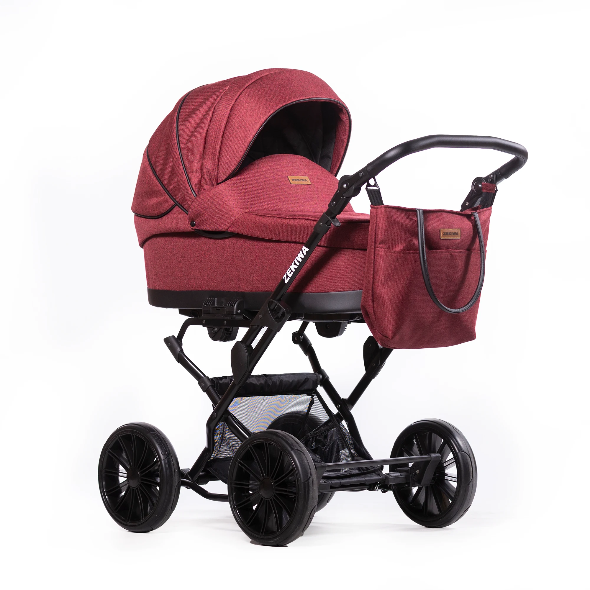 Kinderwagen "Waldbeere" Konfigurationswagen Saturn Royal / Touring Max - XXL Wanne mit 81cm Liegefläche - inkl. Sportwagenaufsatz und Wickeltasche